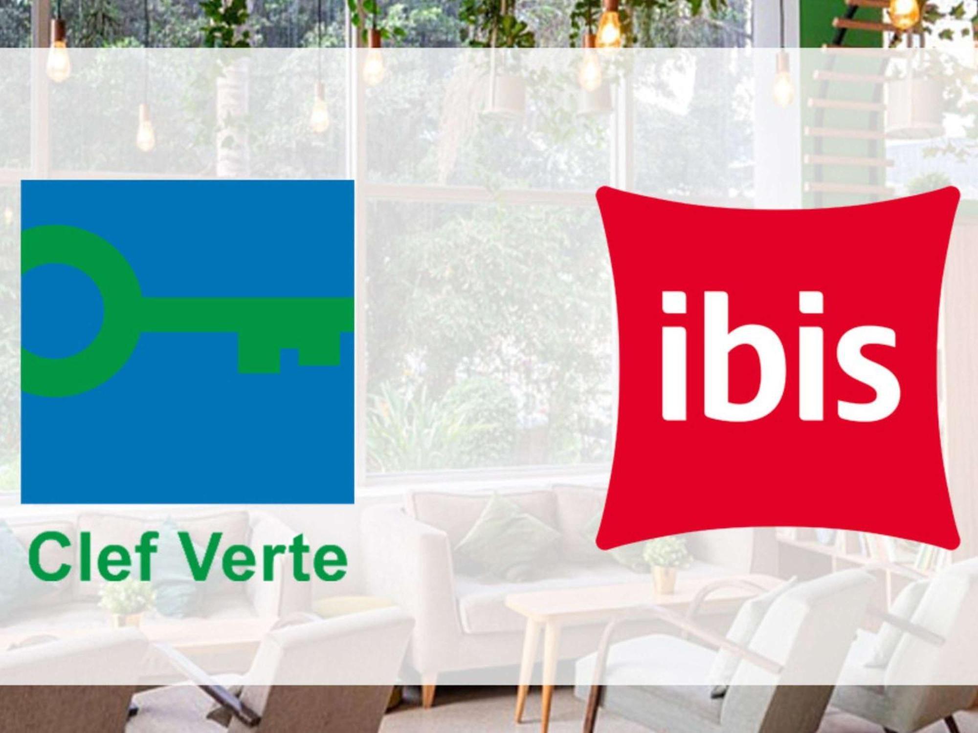 Ibis Saint-Genis-Pouilly Geneve Hotel Buitenkant foto